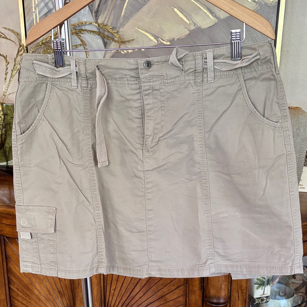Gloria Vanderbilt Tan Mini Skirt